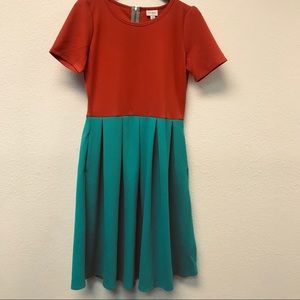 Lularoe Amelia Textured Pleated Stretch Dress